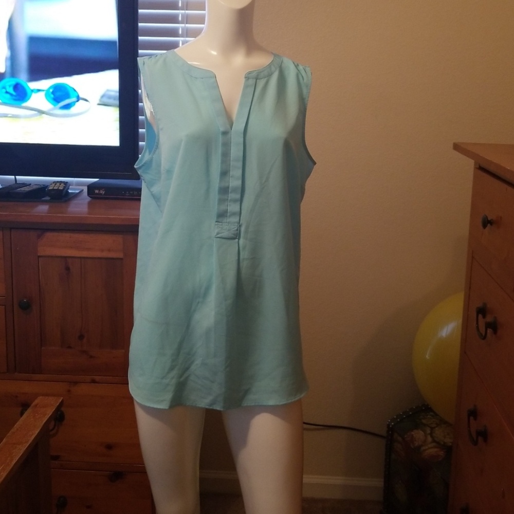 Talbots sleeveless summer shirt. NWOT